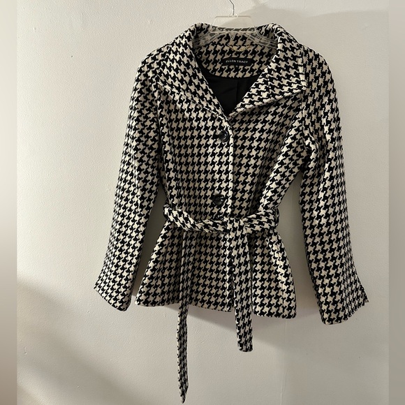 Ellen Tracy Jackets & Blazers - Ellen Tracy Wool Blend Houndstooth
Peacoat Size 10
